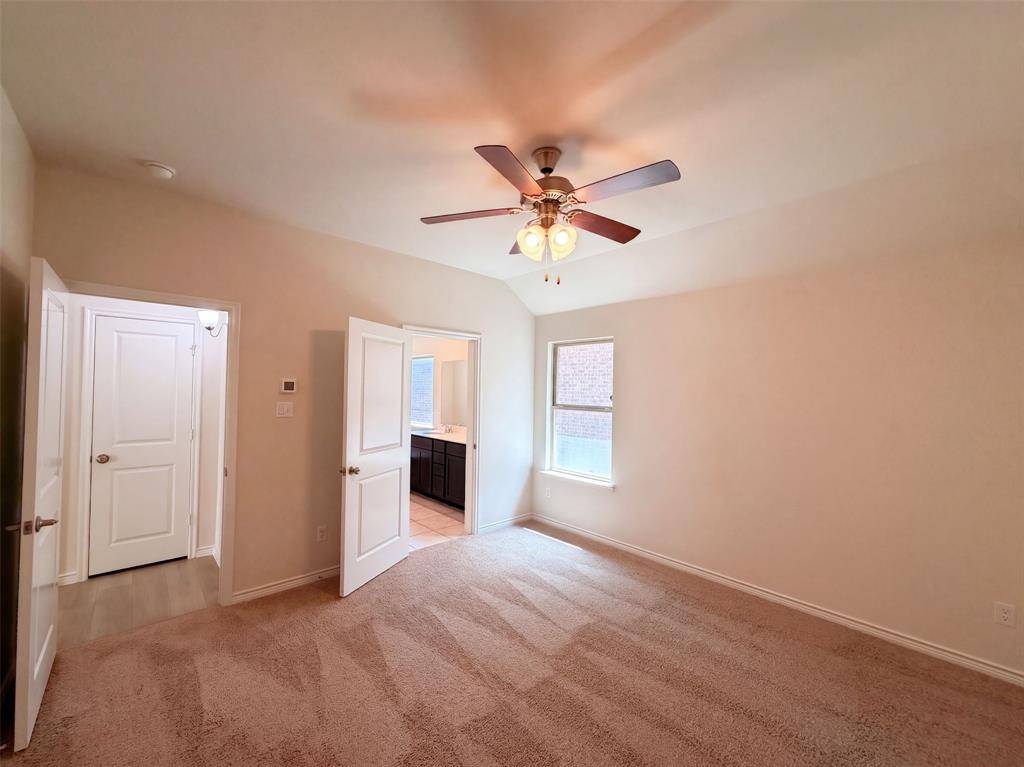 5558 Yarborough Drive, Forney, TX 75126