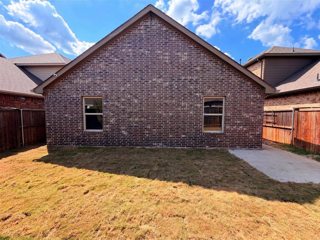 5558 Yarborough Drive, Forney, TX 75126