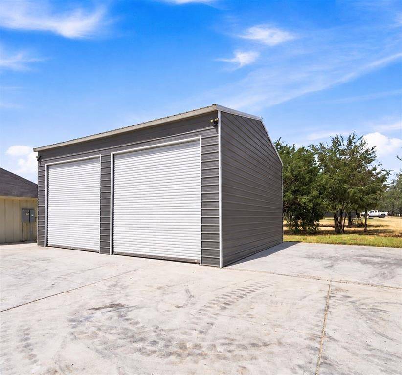 8001 County Road 109, Alvarado, TX 76009
