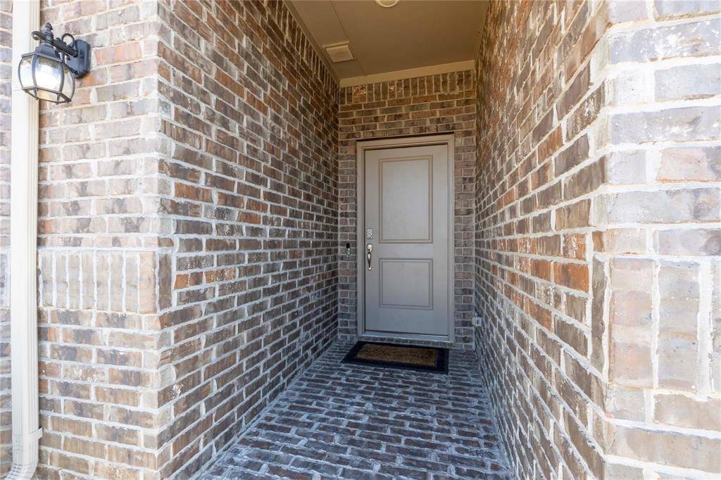 1500 Livermore Lane, Cleburne, TX 76033