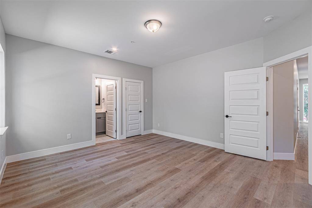 2376 Longhorn Street #C, Dallas, TX 75228