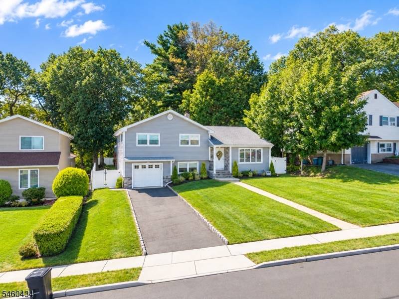35 Bender Dr #1, Clifton City, NJ 07013