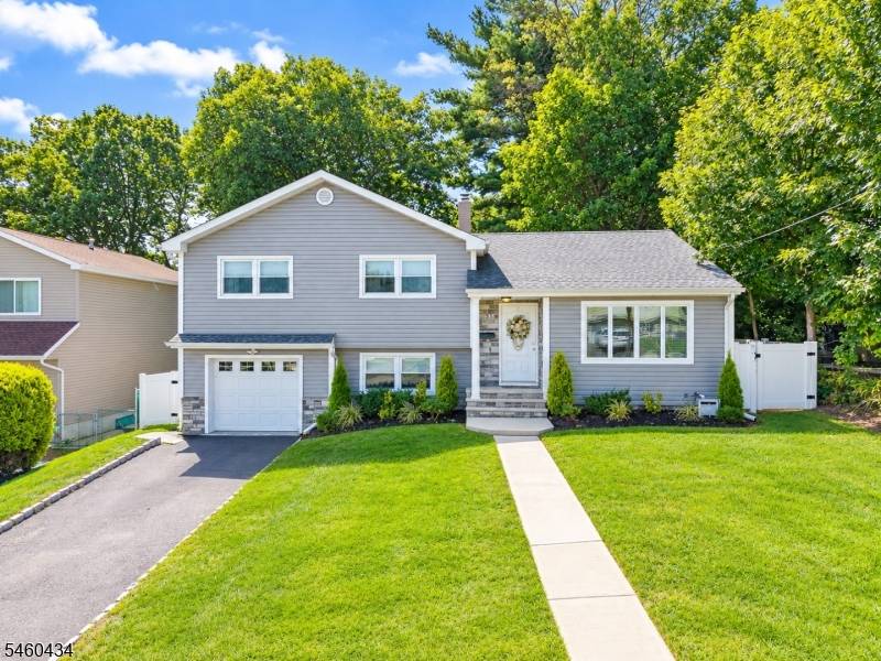 35 Bender Dr #1, Clifton City, NJ 07013