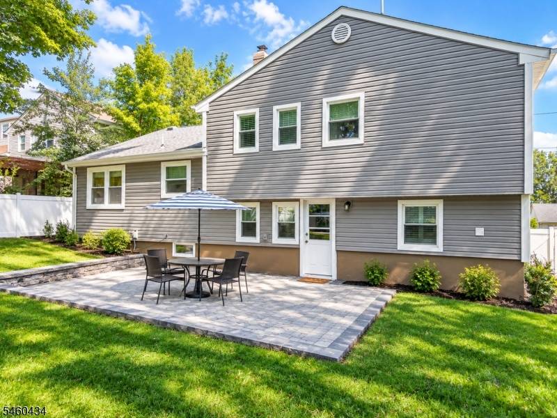 35 Bender Dr #1, Clifton City, NJ 07013