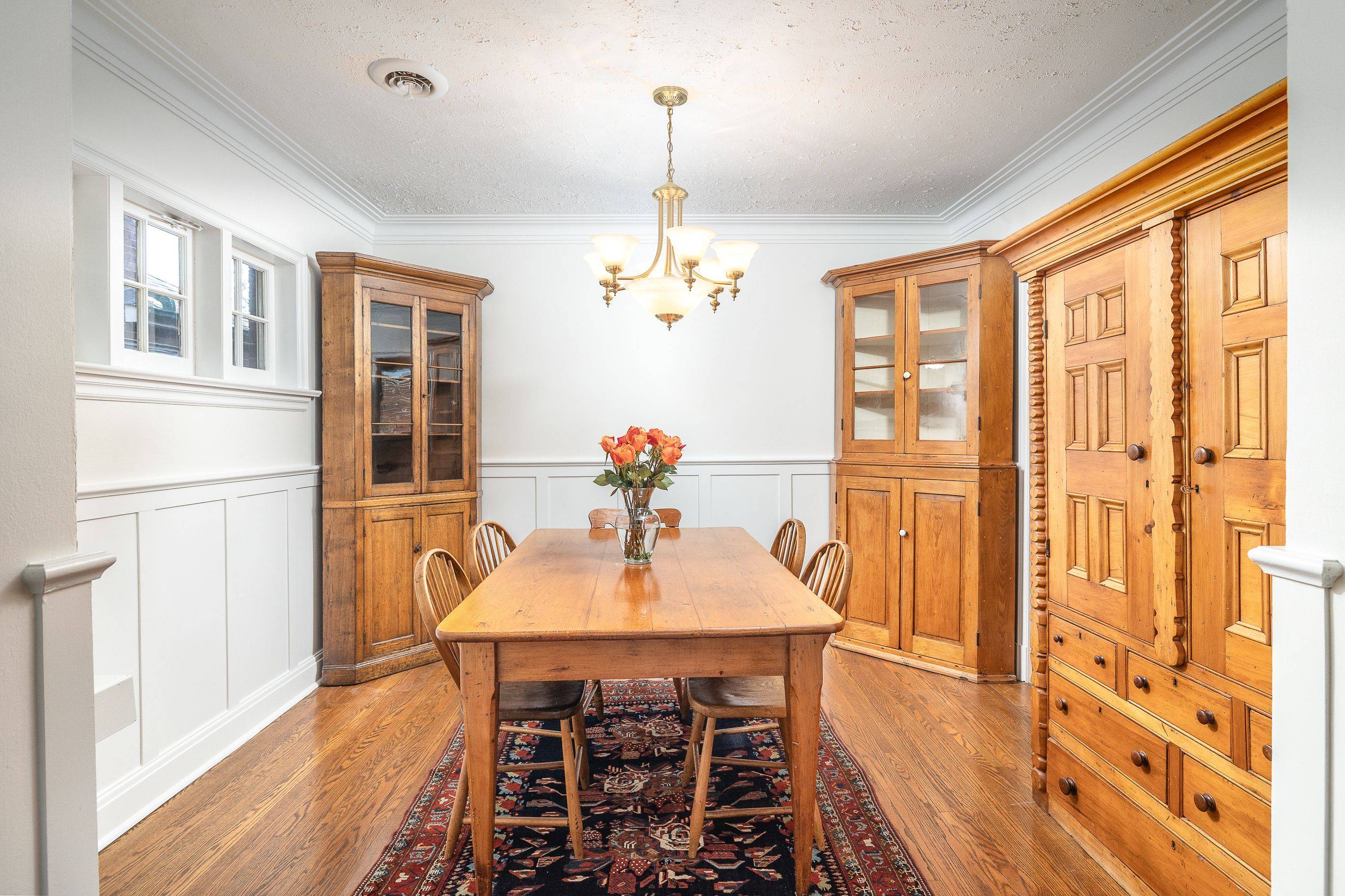 101 Southvale DR, Toronto C11, ON M4G 1G4