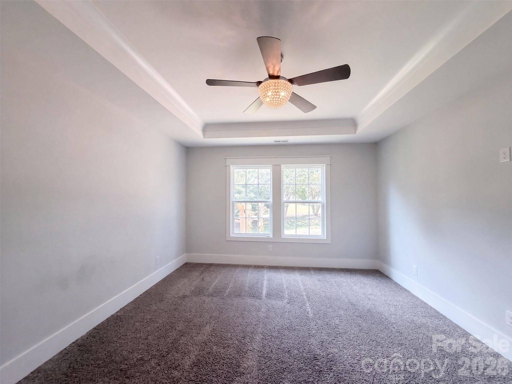 102 Sweet Oaks LN, Statesville, NC 28677