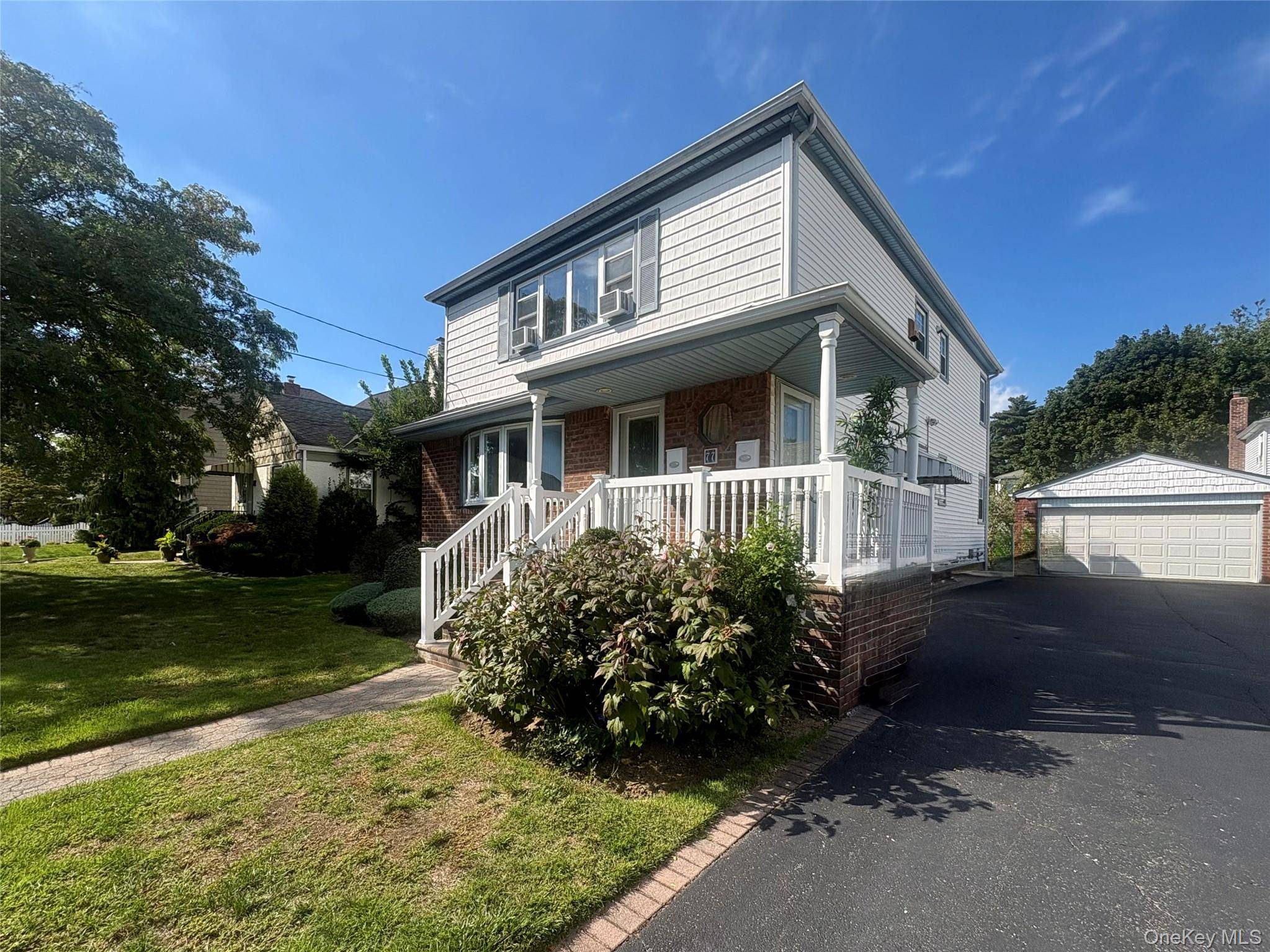 Address not disclosed, Lynbrook, NY 11563