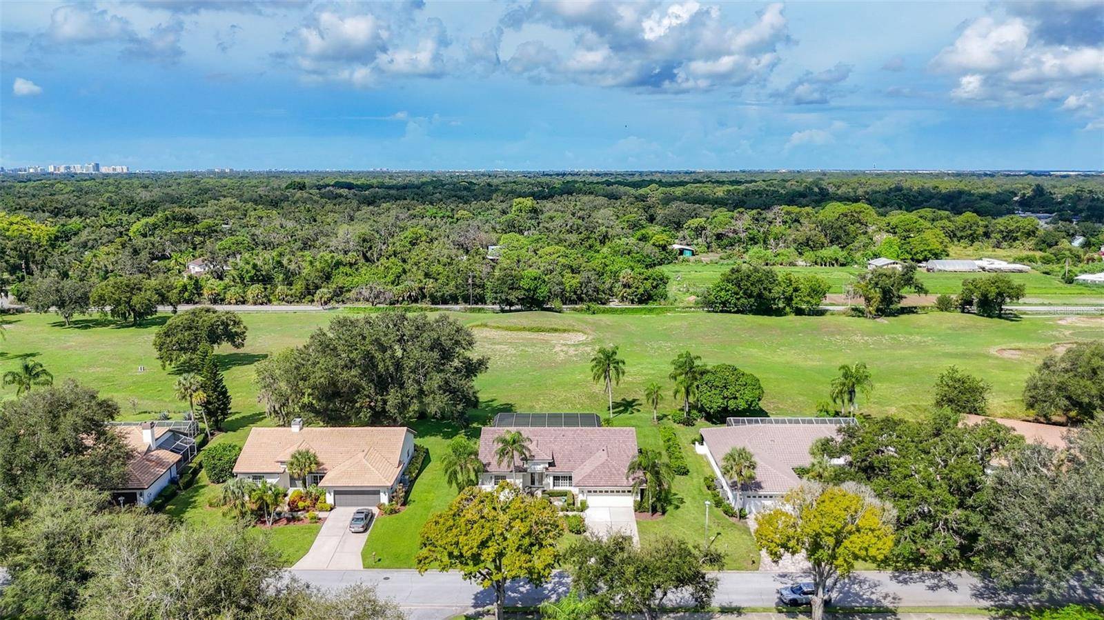 4415 HIGHLAND OAKS CIR, Sarasota, FL 34235