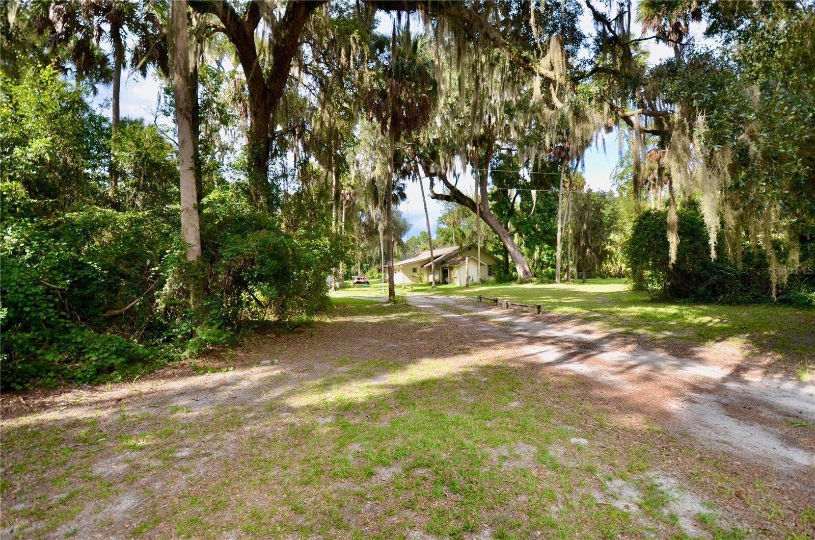 14202 SE 173RD PL, Hawthorne, FL 32640