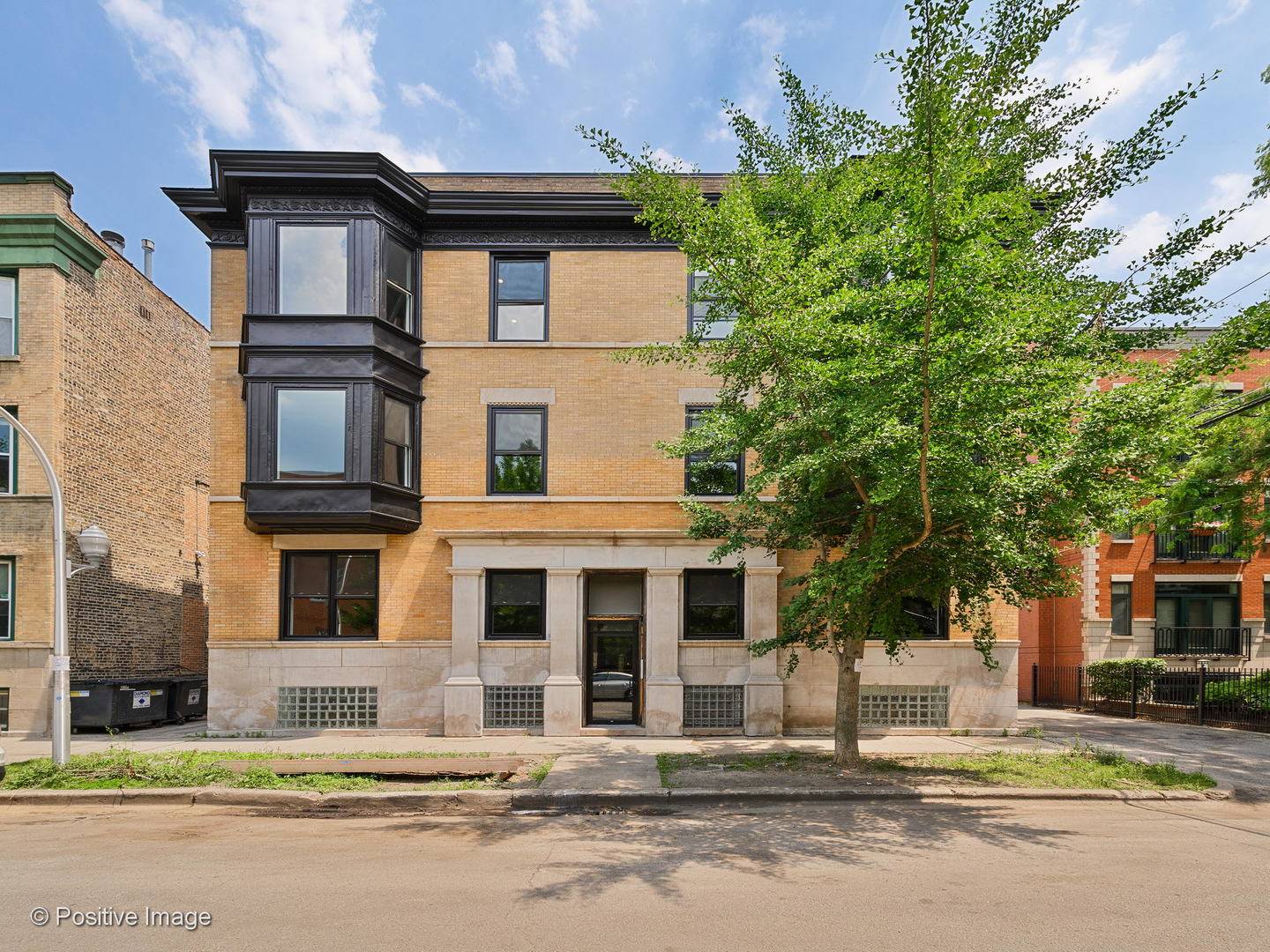 3945 N Greenview AVE #3S, Chicago, IL 60613