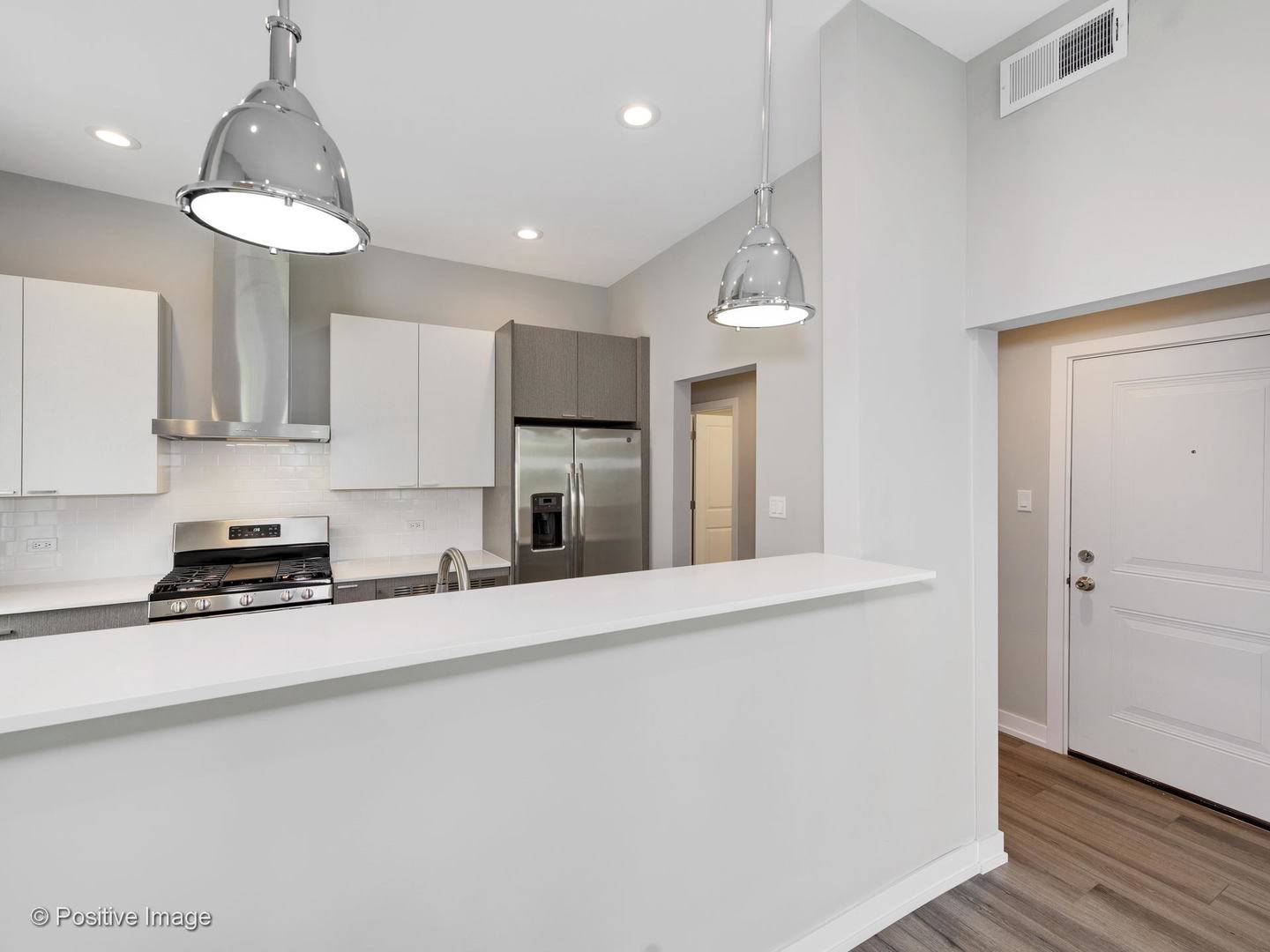 3945 N Greenview AVE #3S, Chicago, IL 60613