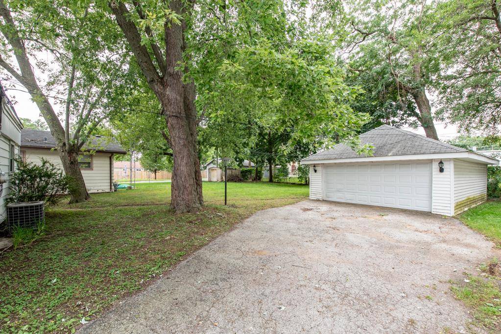 1220 Fulton AVE, Winthrop Harbor, IL 60096
