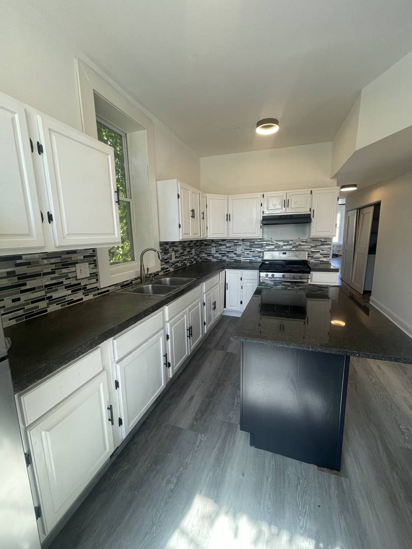 2721 W Polk ST #2, Chicago, IL 60612