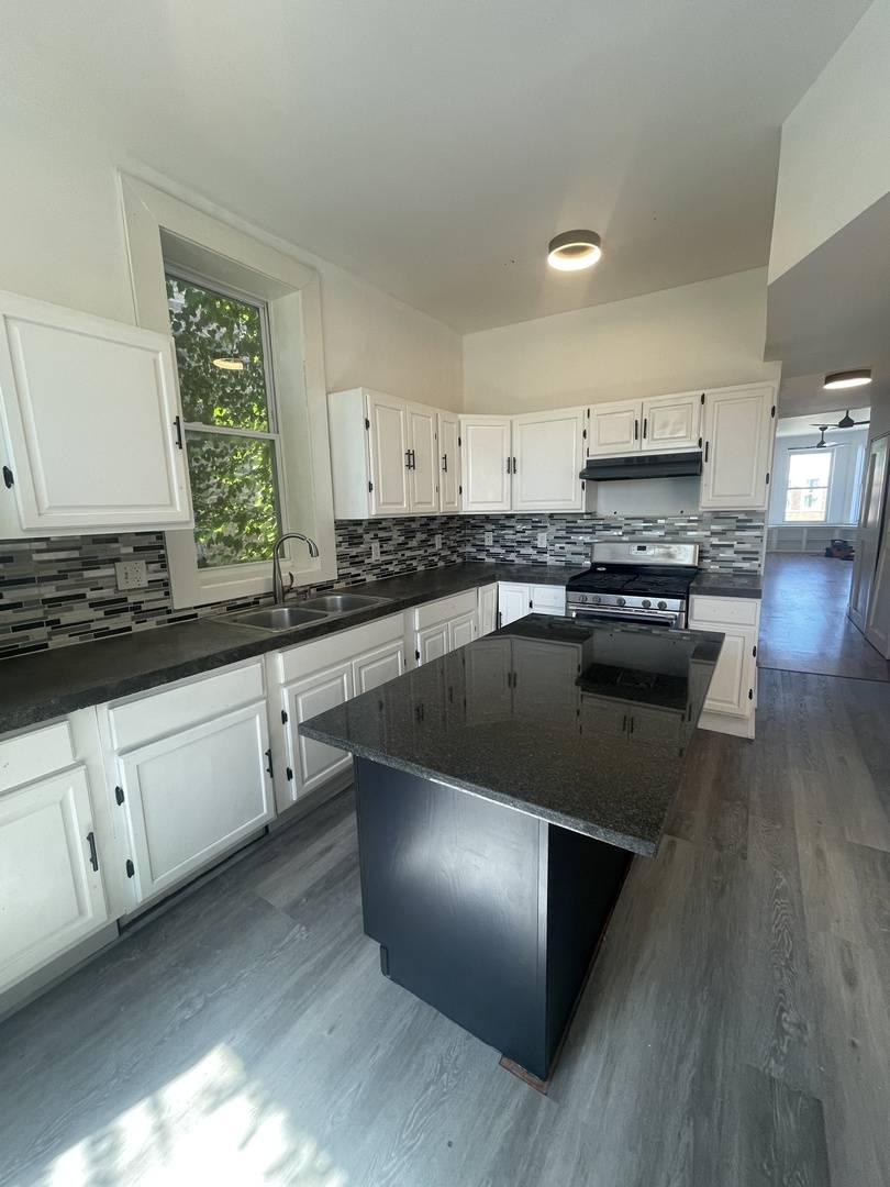 2721 W Polk ST #2, Chicago, IL 60612