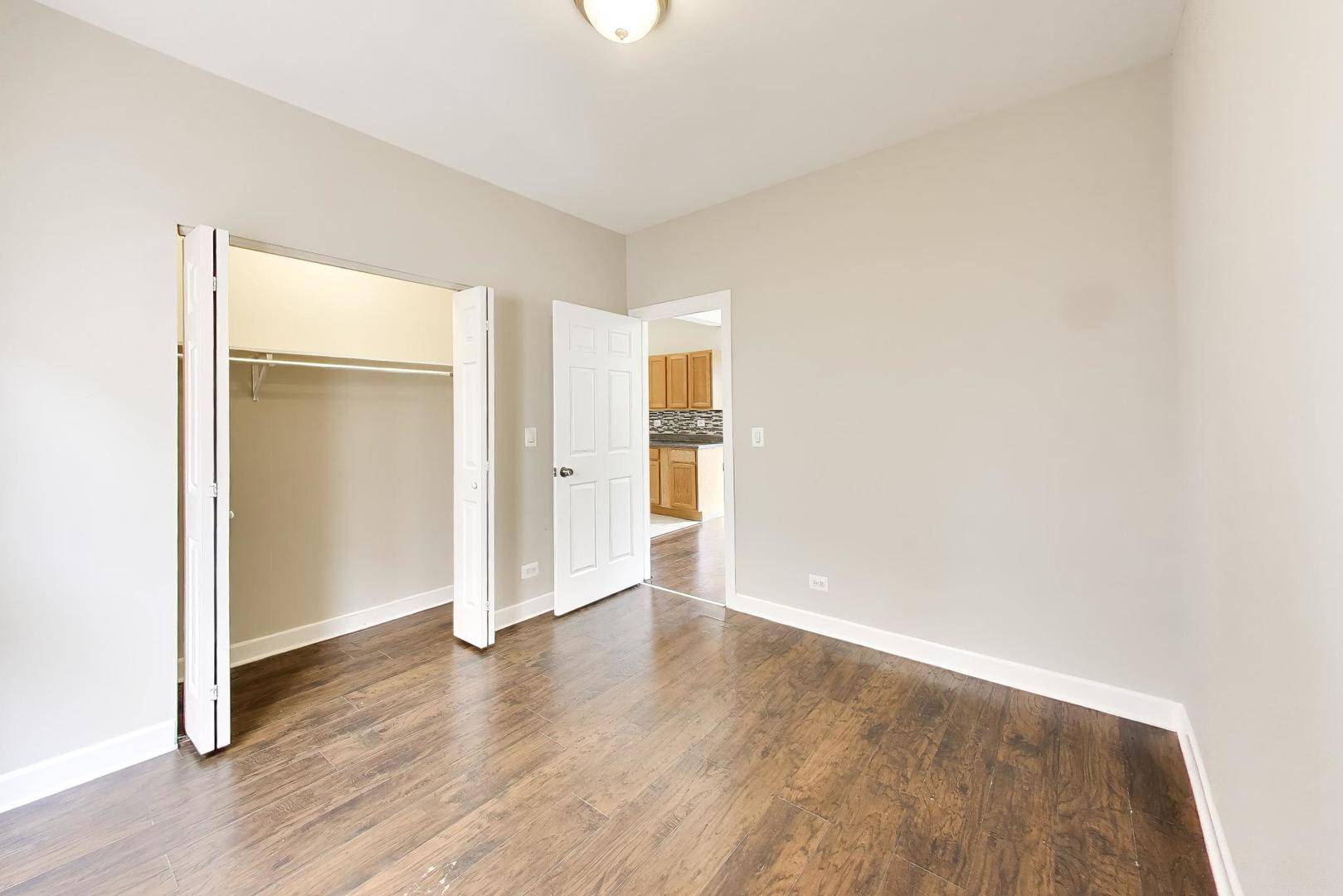 5633 S Peoria ST, Chicago, IL 60621