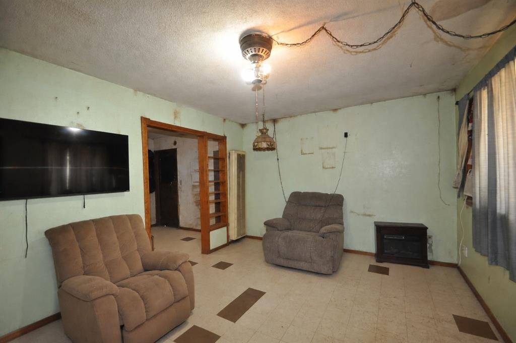 111 S Norman AVE, Oklahoma City, OK 73160