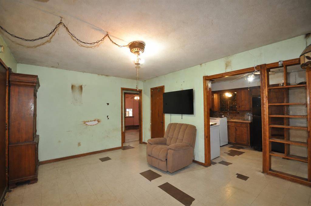 111 S Norman AVE, Oklahoma City, OK 73160