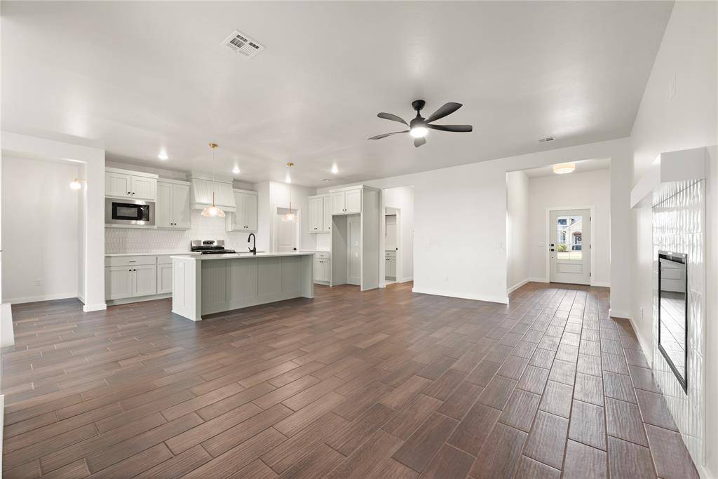 1310 Copper Ridge CIR, Piedmont, OK 73078