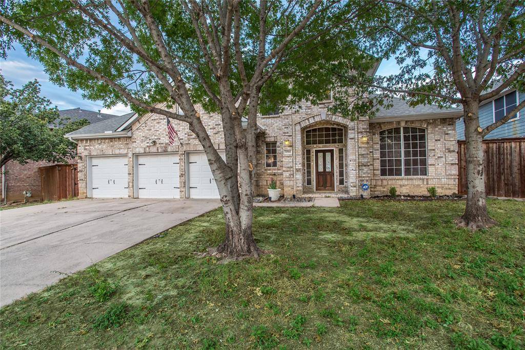 5704 Windmere Lane, Haltom City, TX 76137