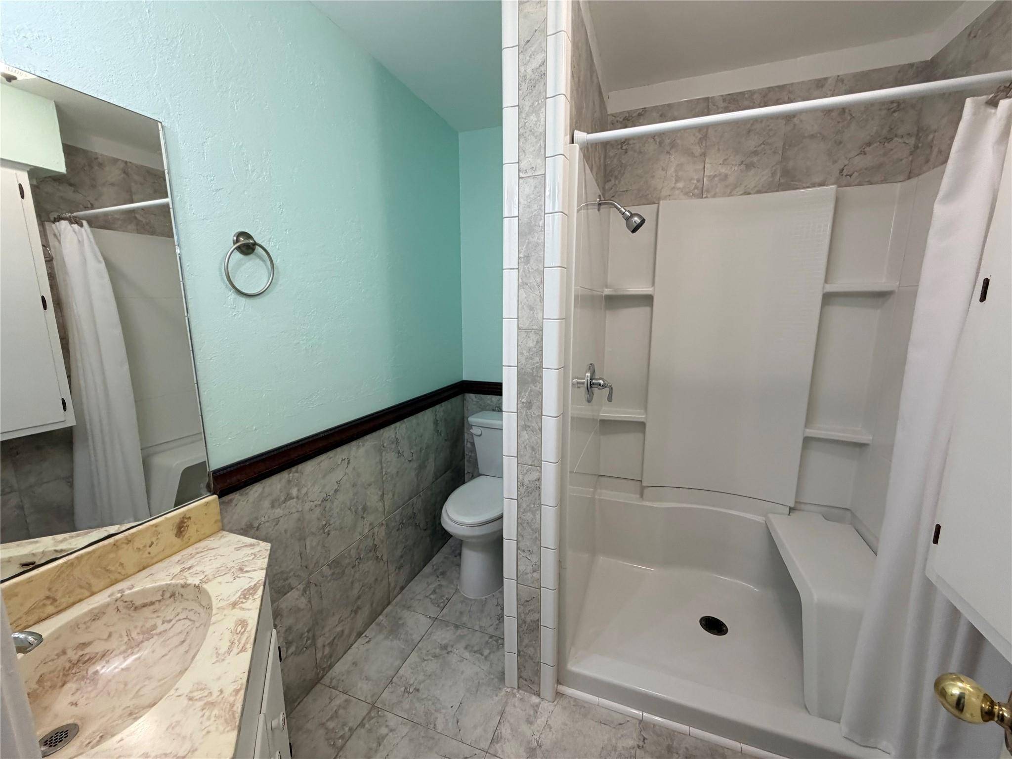 2800 Robin RD, Manchaca, TX 78652