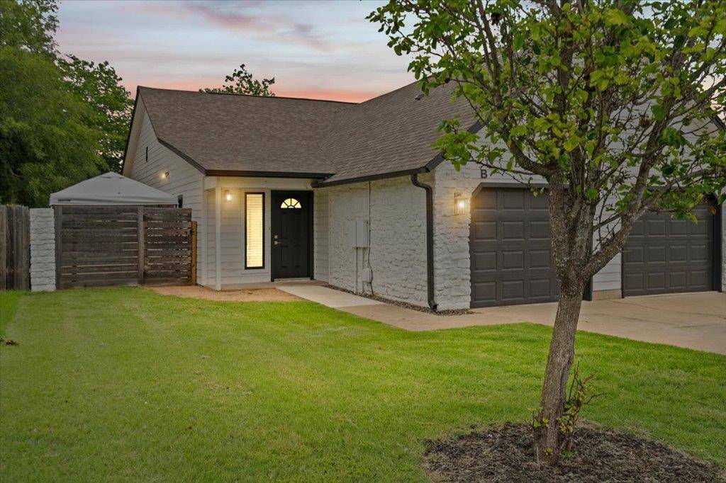303 Fantail LOOP #B, Austin, TX 78734