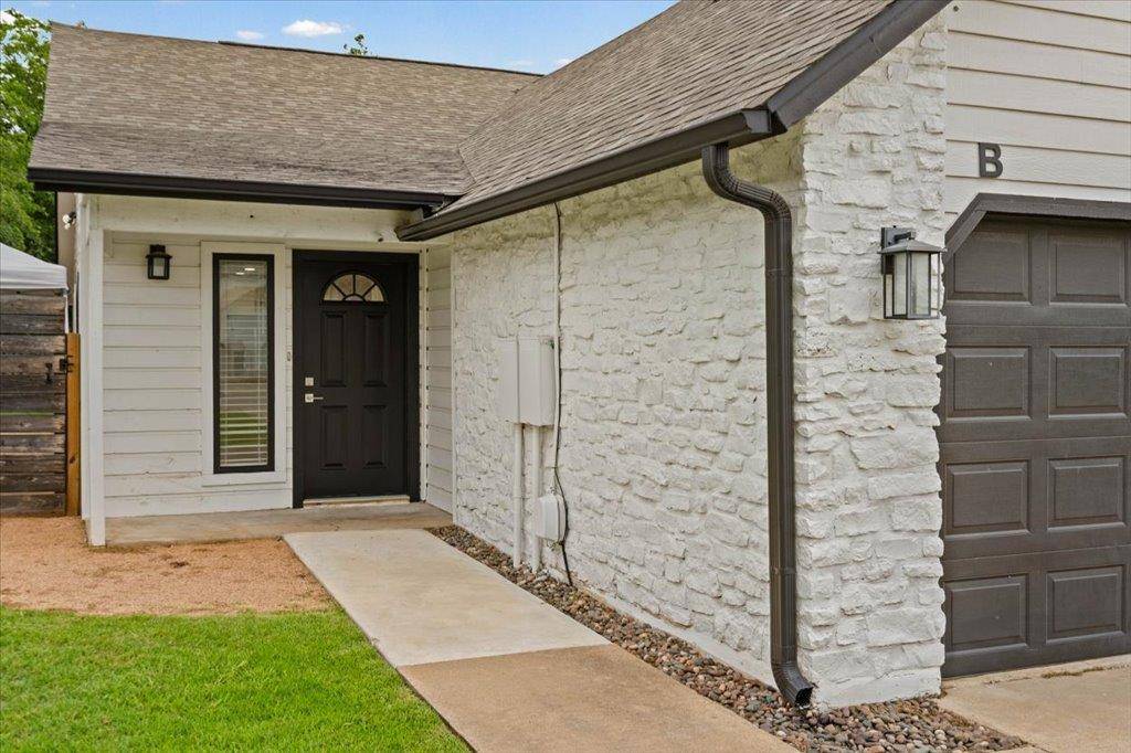 303 Fantail LOOP #B, Austin, TX 78734