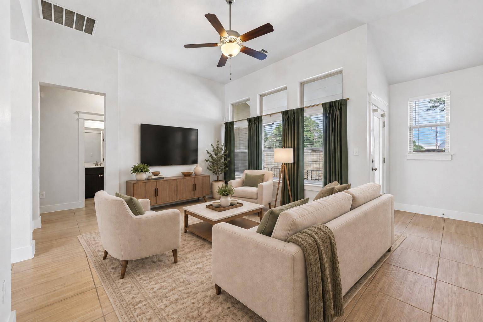 1754 Rowdy LOOP, Leander, TX 78641