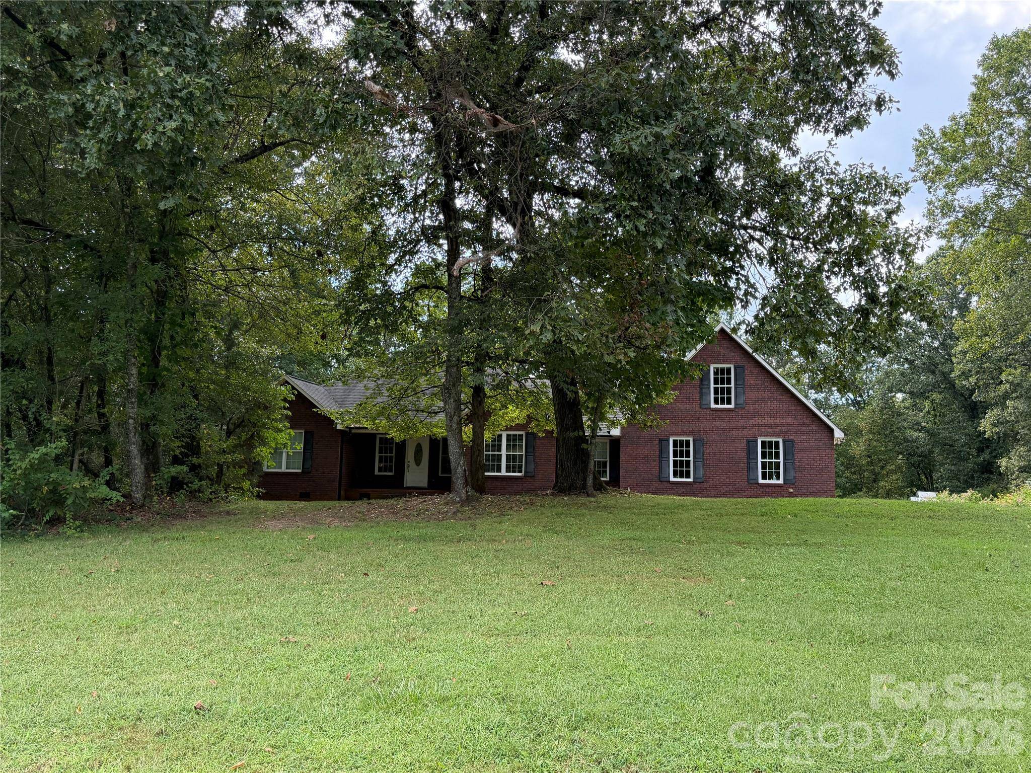 2150 Fox Creek TRL, Lincolnton, NC 28092
