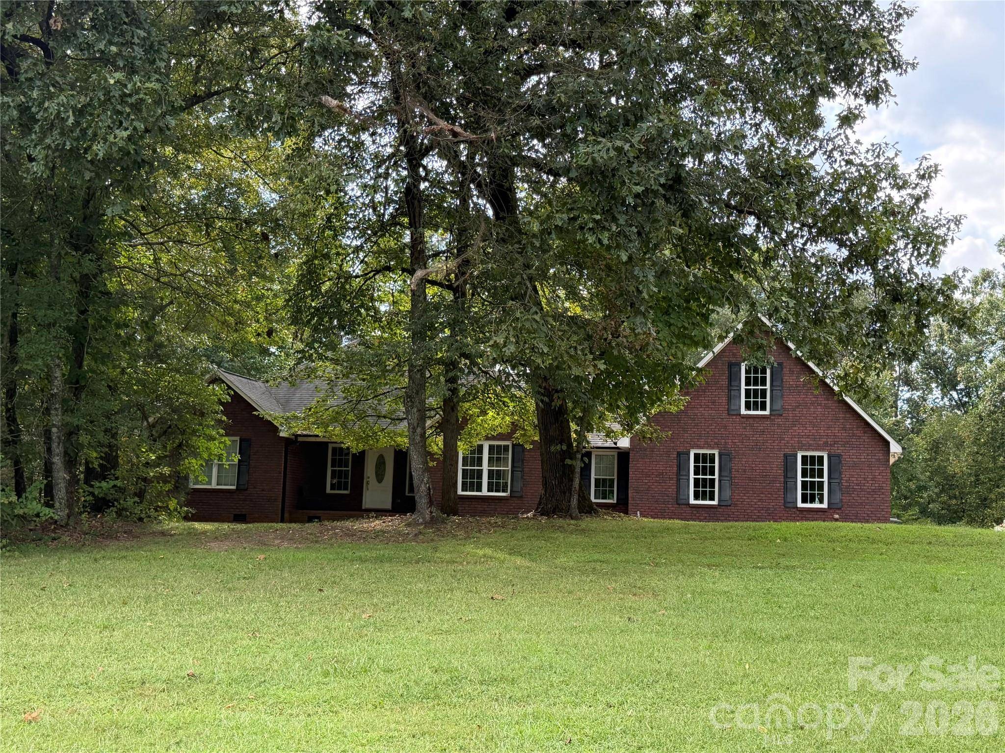 2150 Fox Creek TRL, Lincolnton, NC 28092