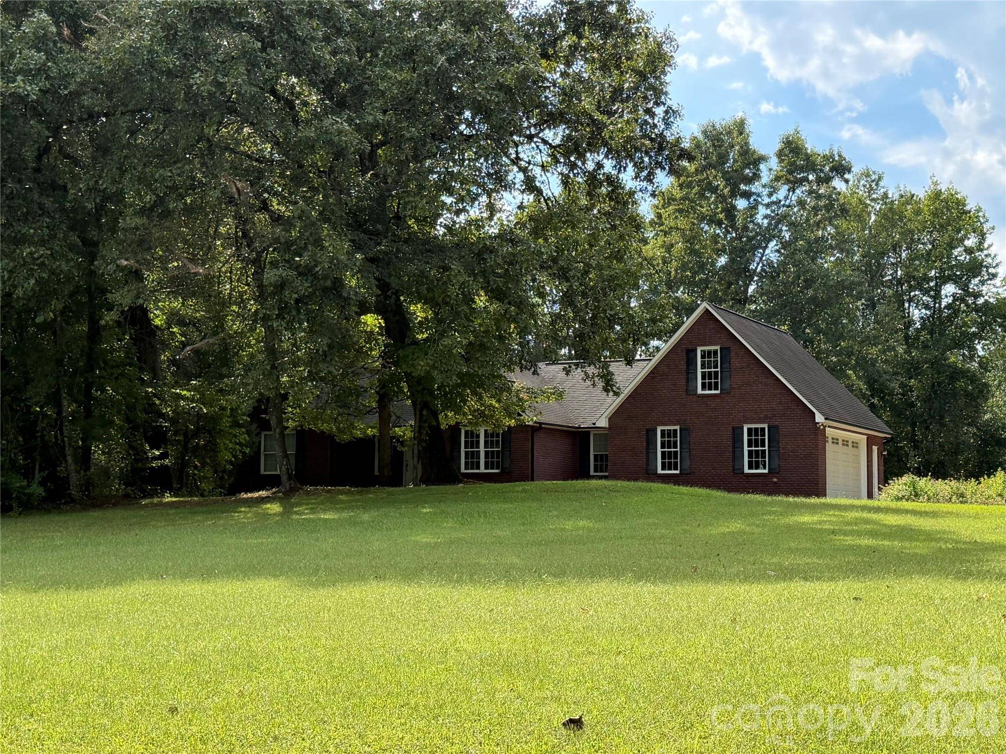 2150 Fox Creek TRL, Lincolnton, NC 28092
