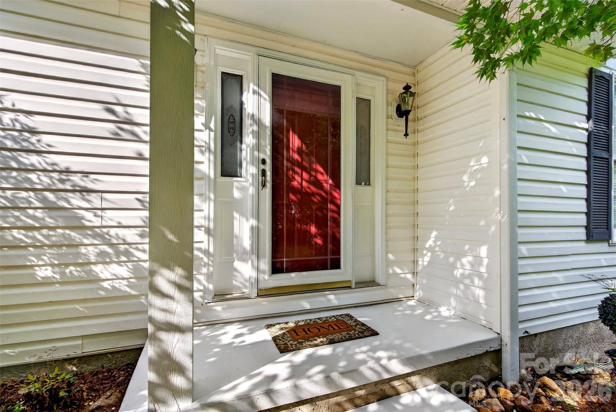 69 Sunwest DR, Arden, NC 28704