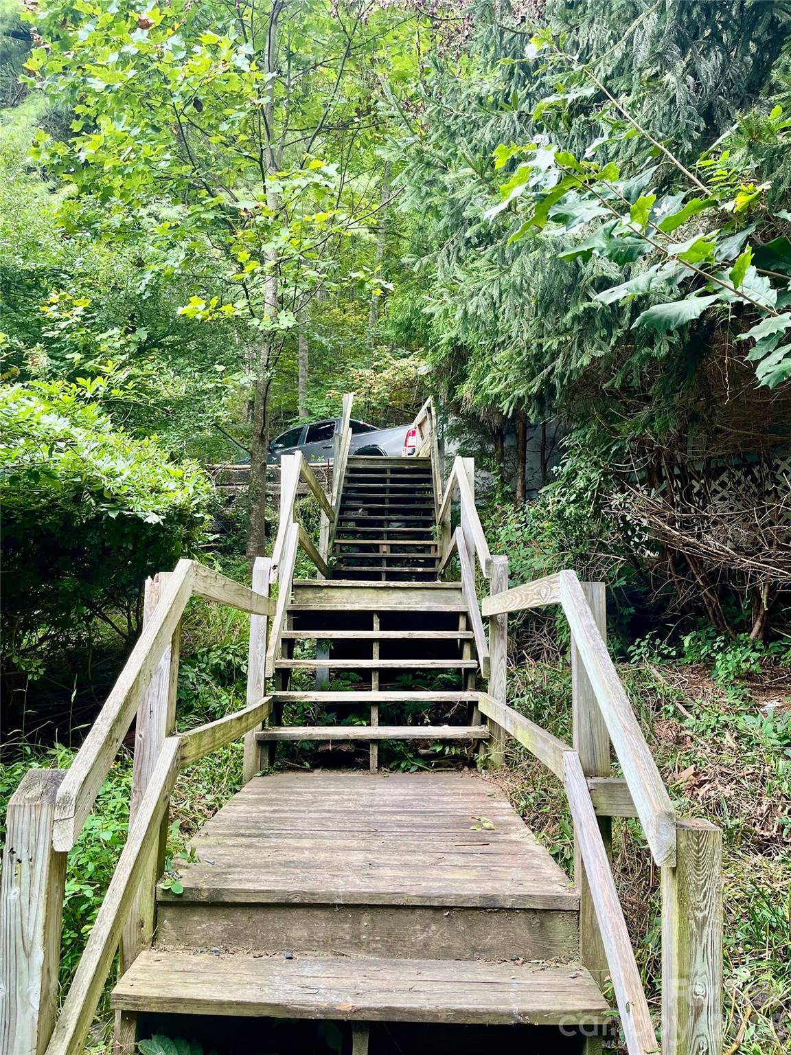 2294 Shulls Mill RD, Boone, NC 28607