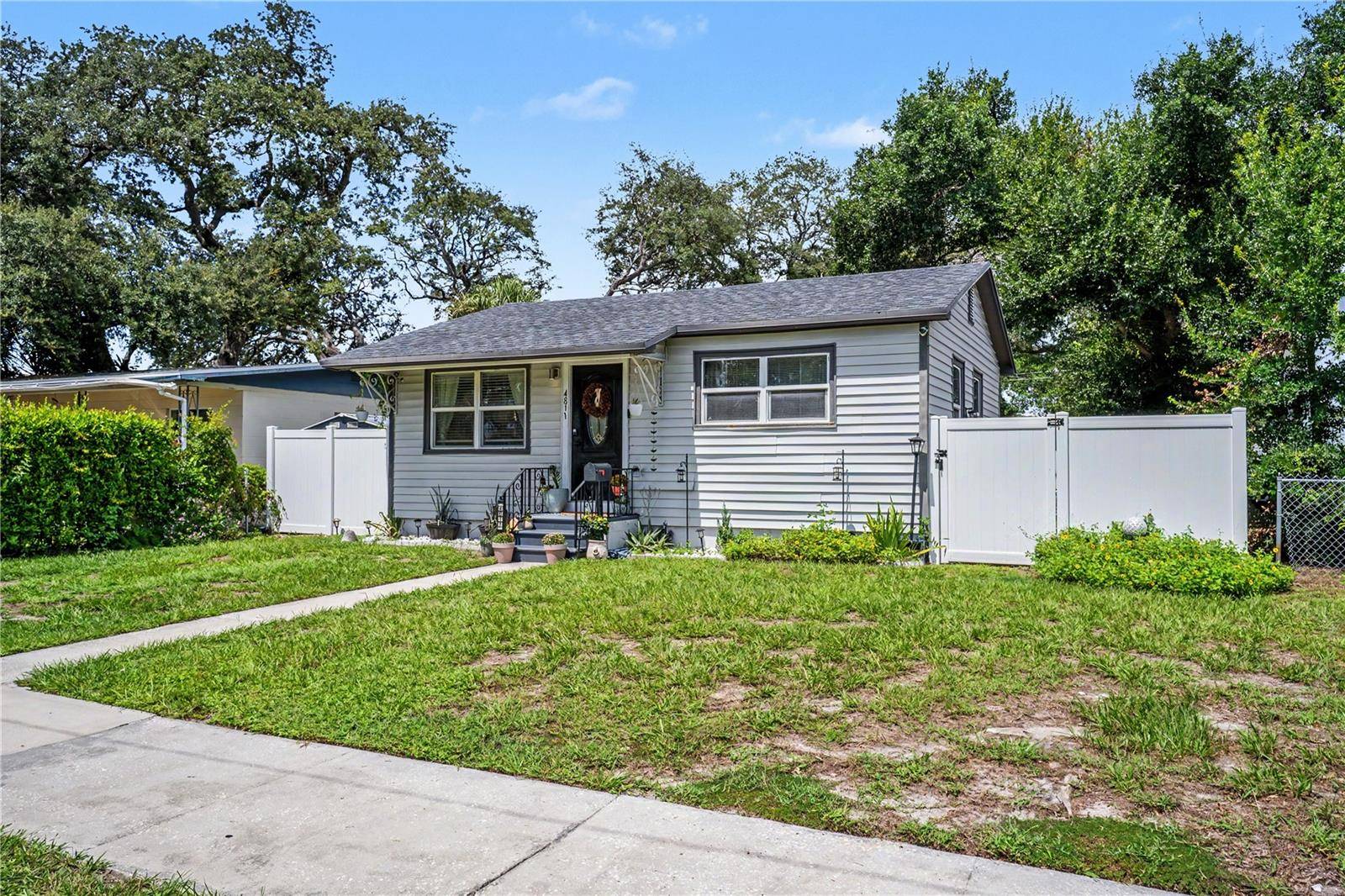 4811 12TH AVE S, St Petersburg, FL 33711