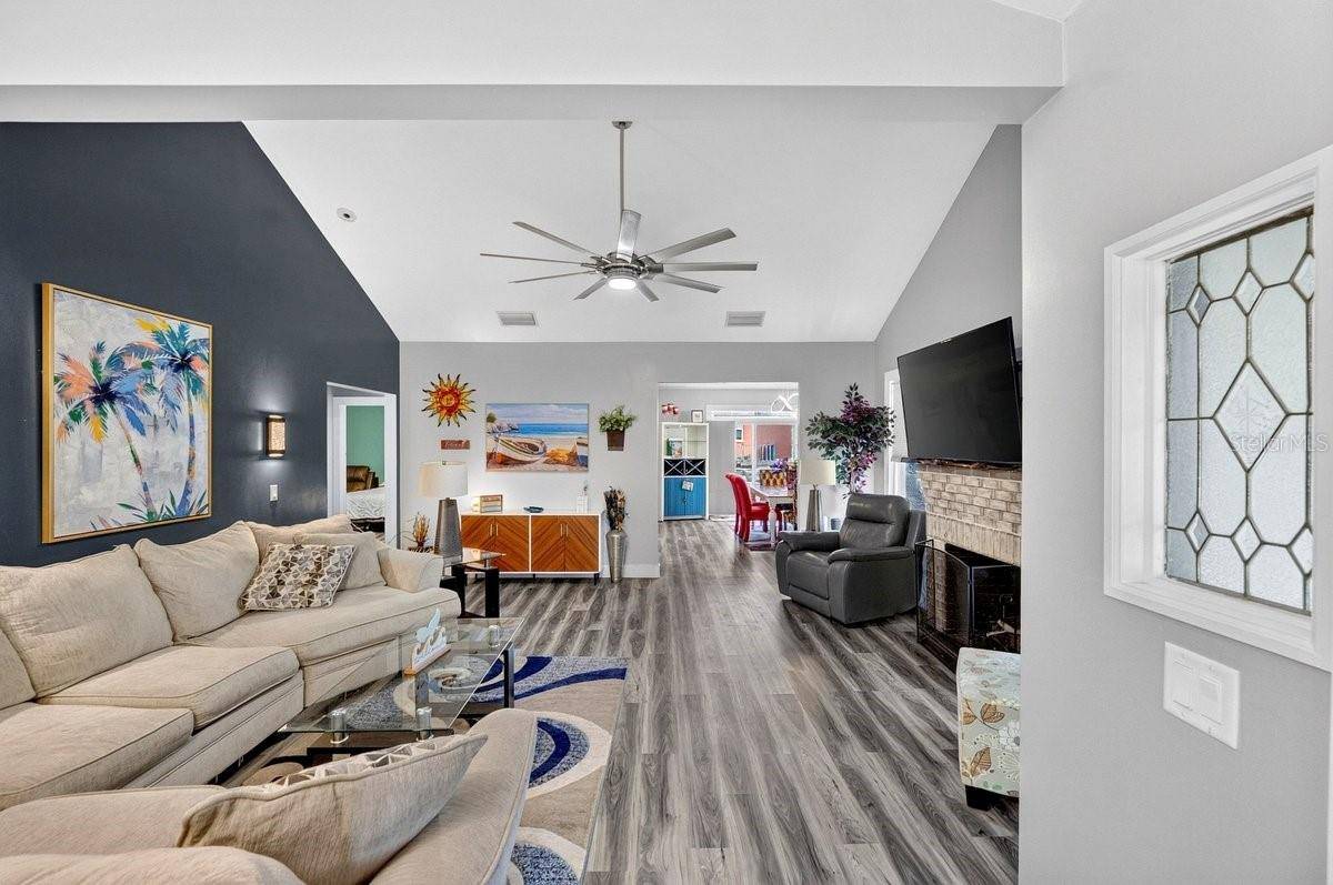 928 N OLEANDER AVE, Daytona Beach, FL 32118