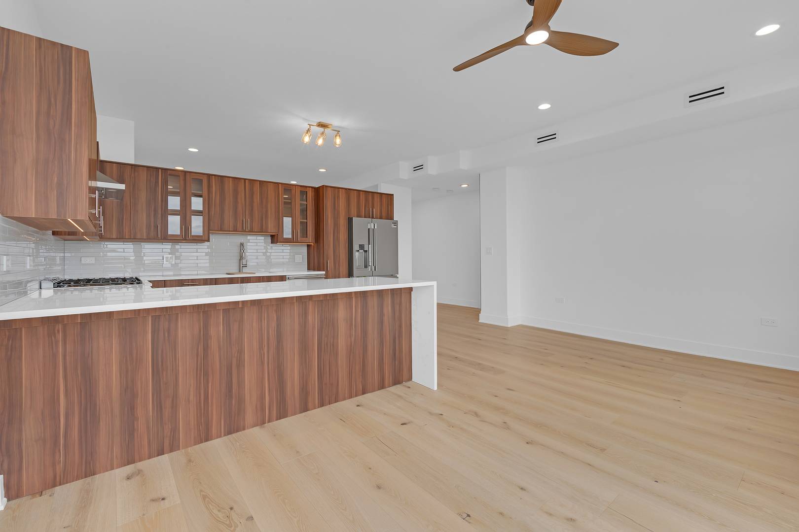 3630 N Harlem AVE #510, Chicago, IL 60634