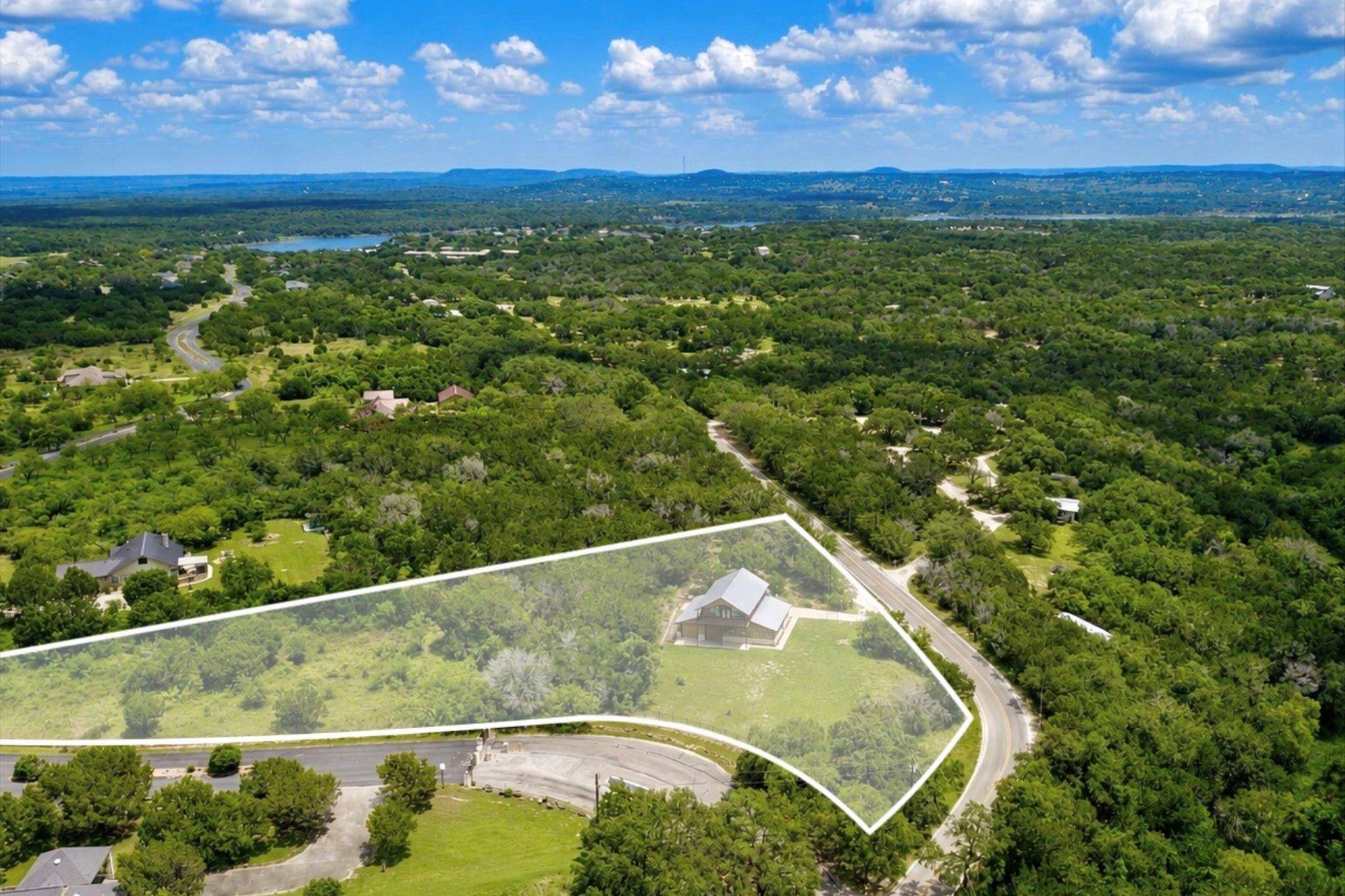 112 Ridge Harbor DR, Spicewood, TX 78669