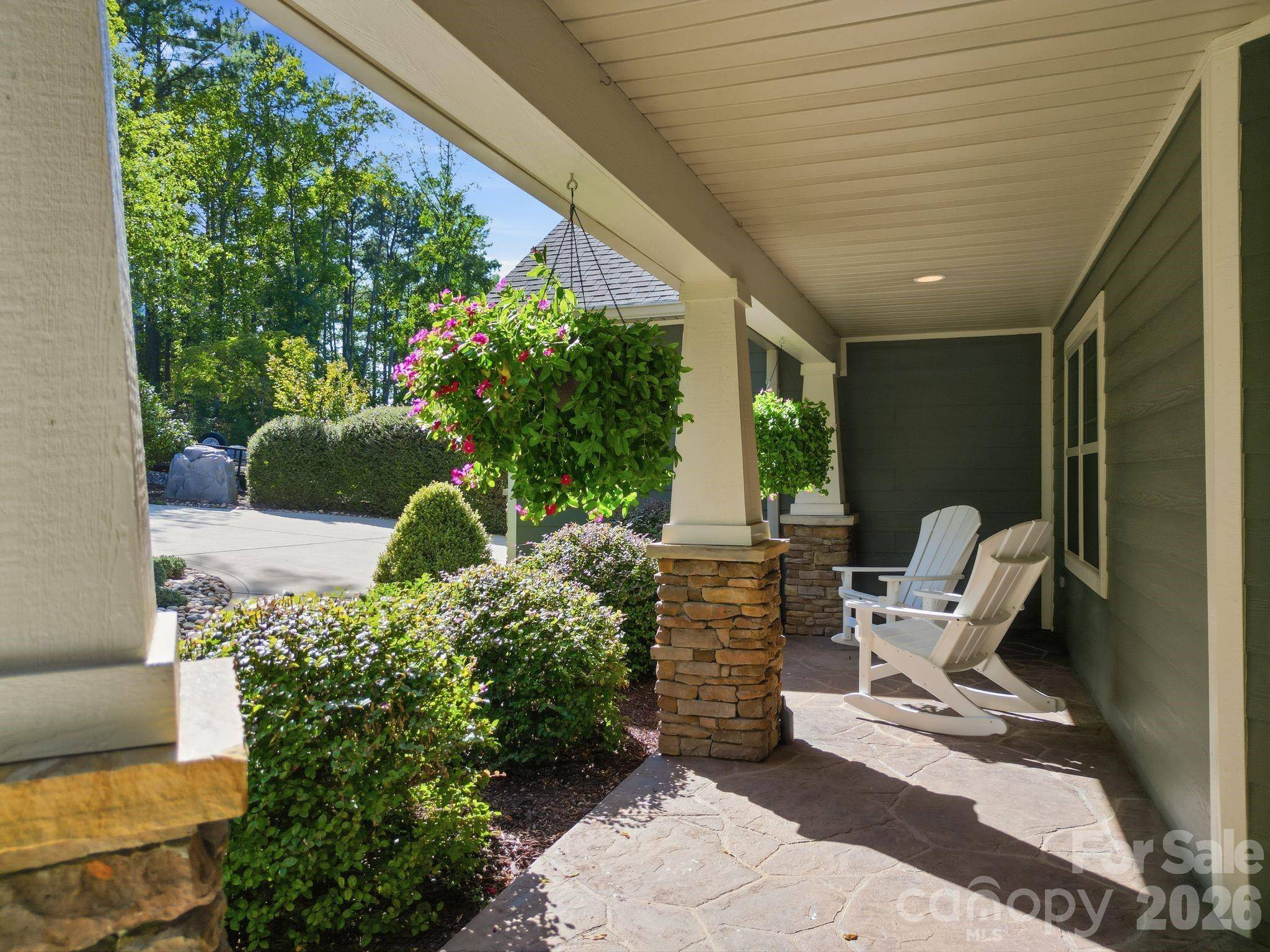 132 Lucent LN, Mooresville, NC 28117