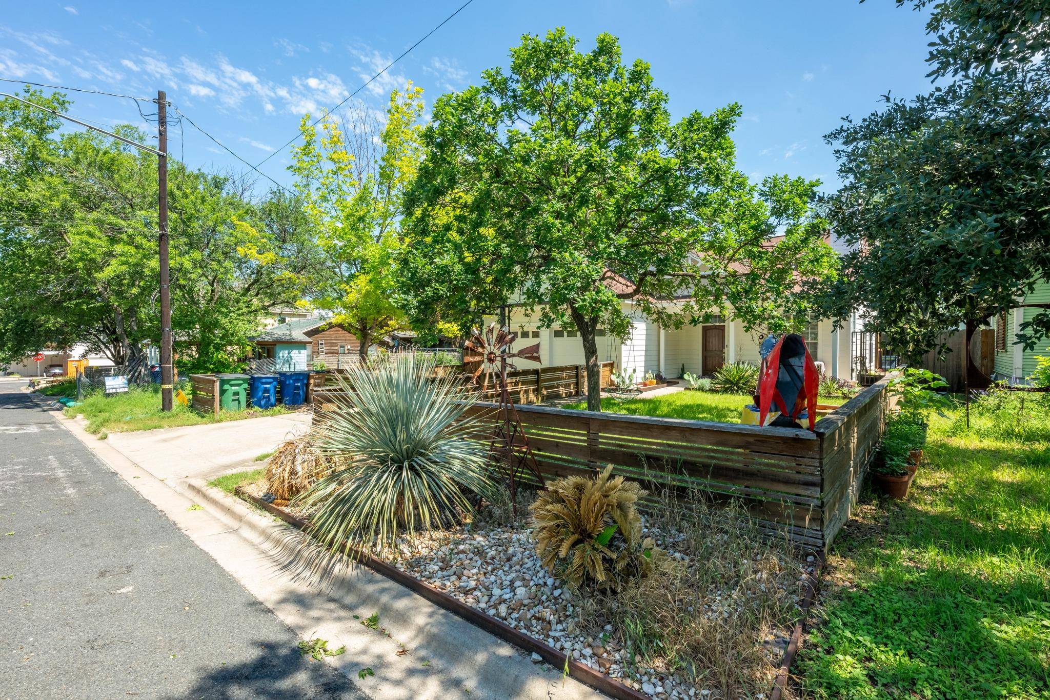 302 Ben Howell DR, Austin, TX 78704