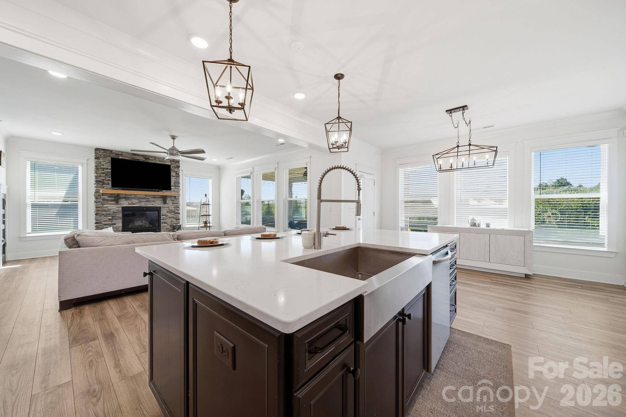 2843 Shumard DR, Gastonia, NC 28054