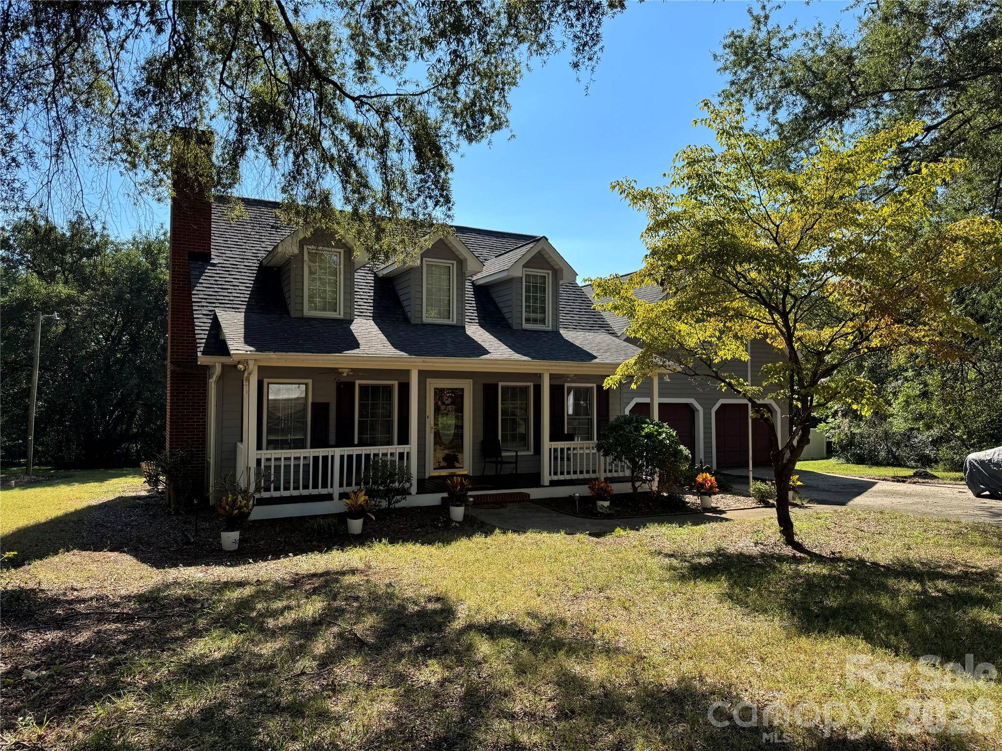 2036 Picnic DR, Newton, NC 28658