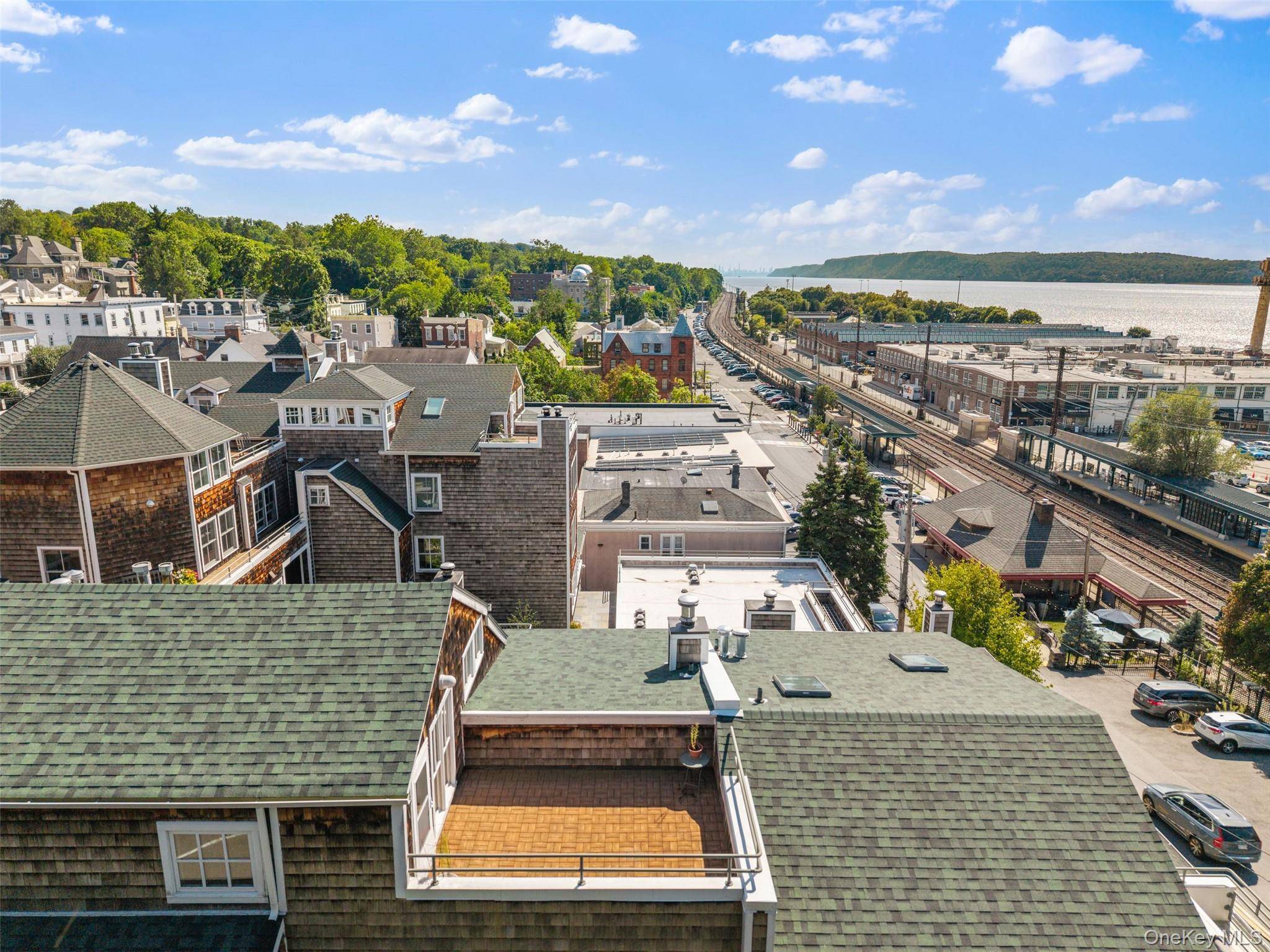 27 N Buckhout ST #10, Irvington, NY 10533