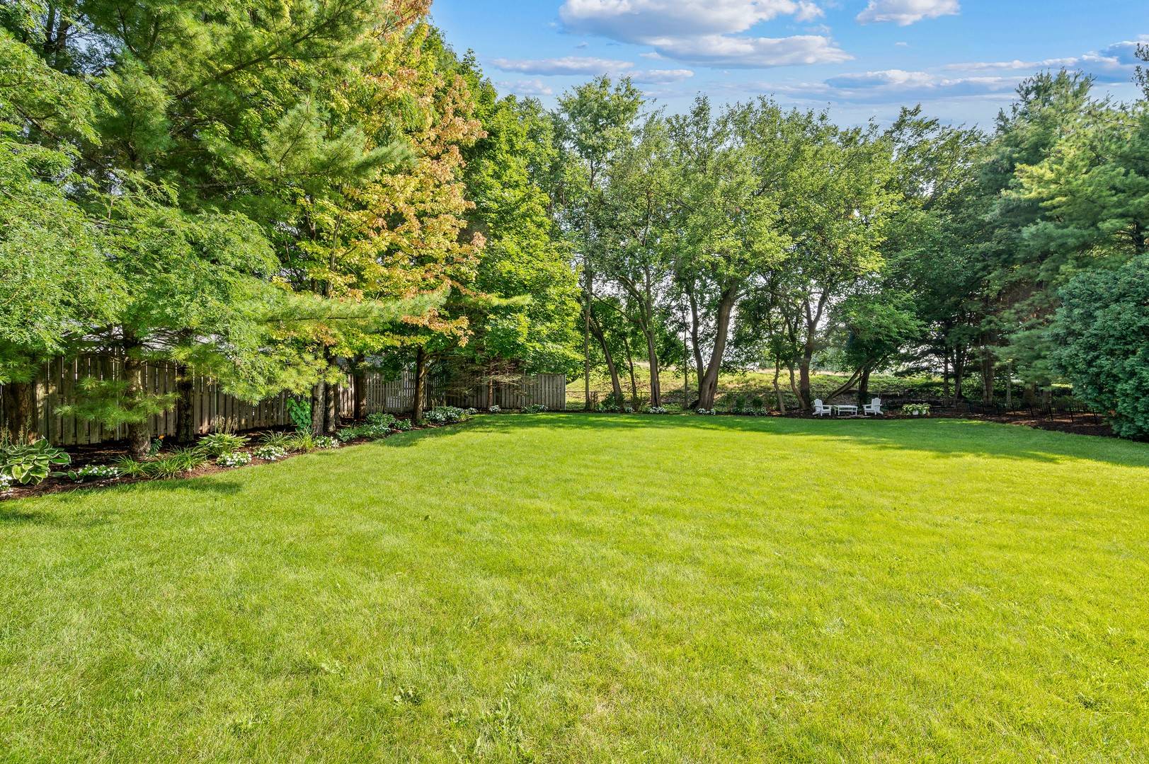 2303 Old Glenview RD, Wilmette, IL 60091
