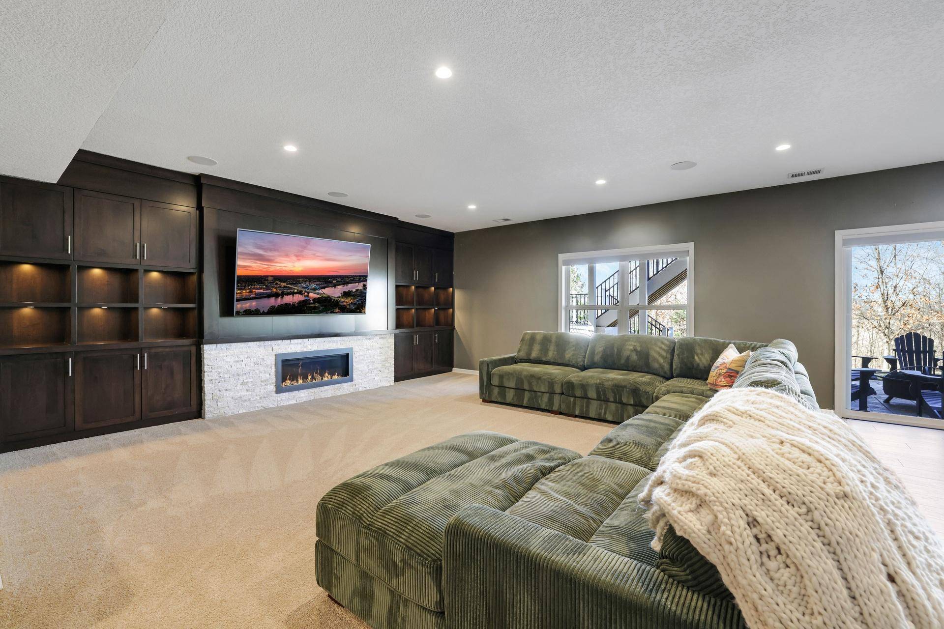 5545 Garland LN N, Plymouth, MN 55446