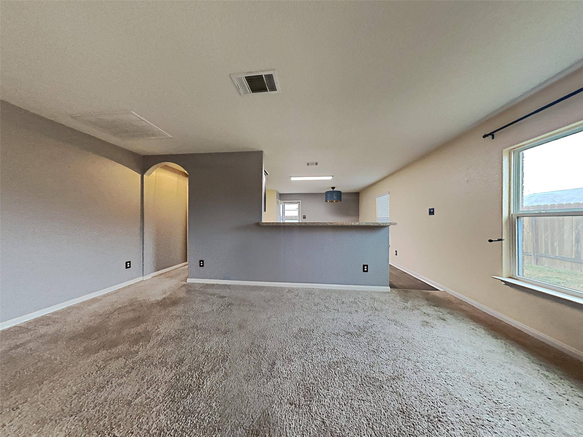 1404 Breanna LN, Kyle, TX 78640