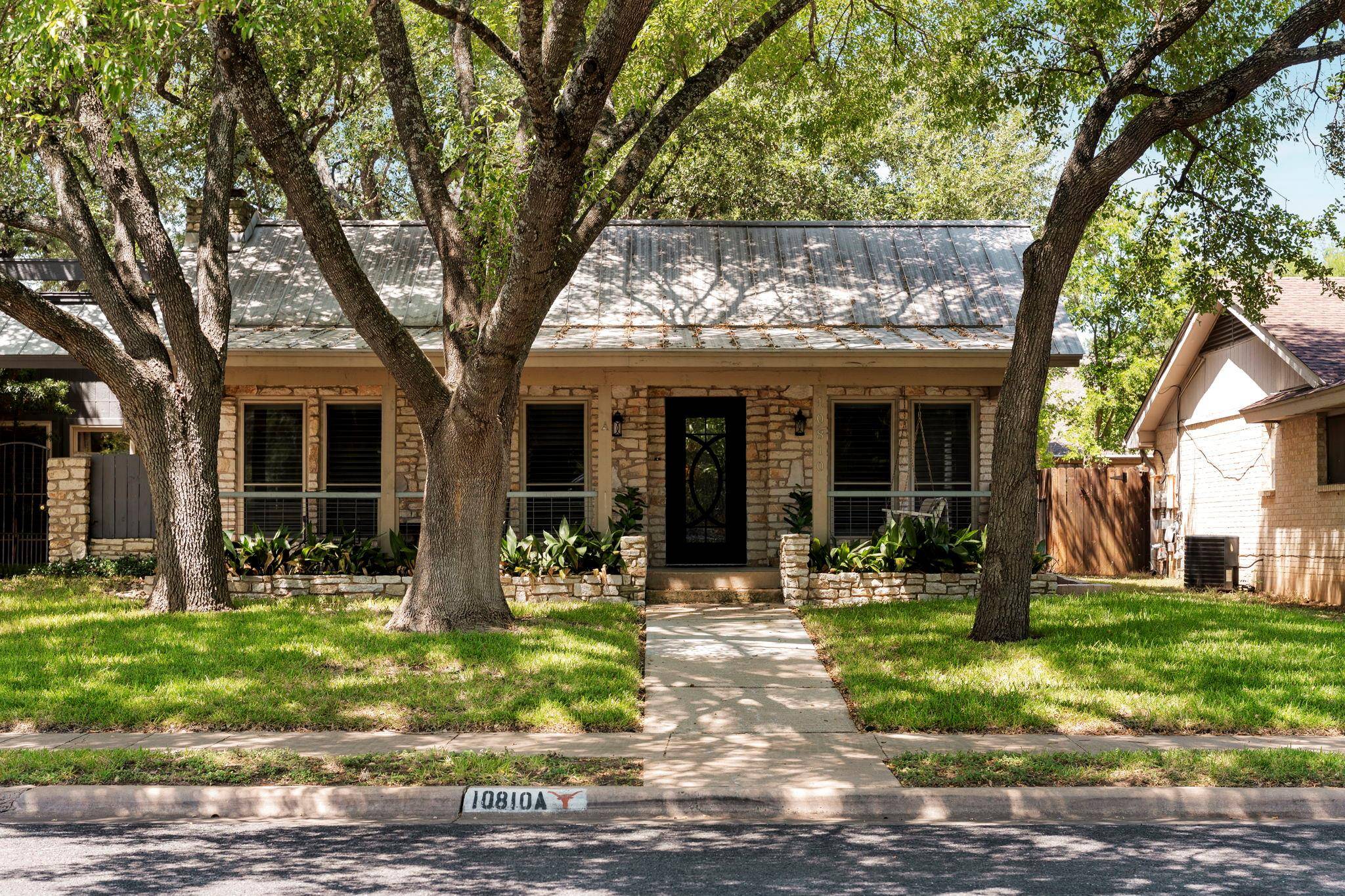 10810 Pinehurst DR #1, Austin, TX 78747