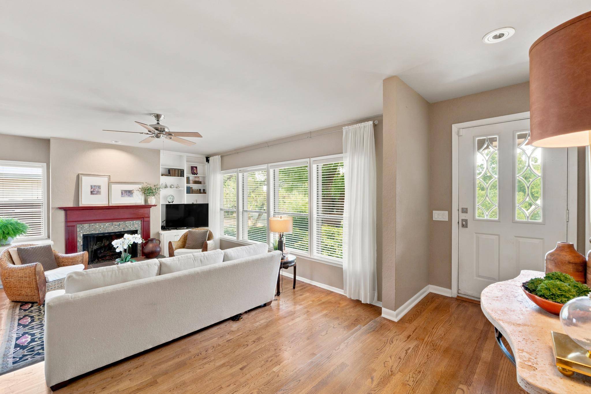 1904 Stoneridge RD, Austin, TX 78746