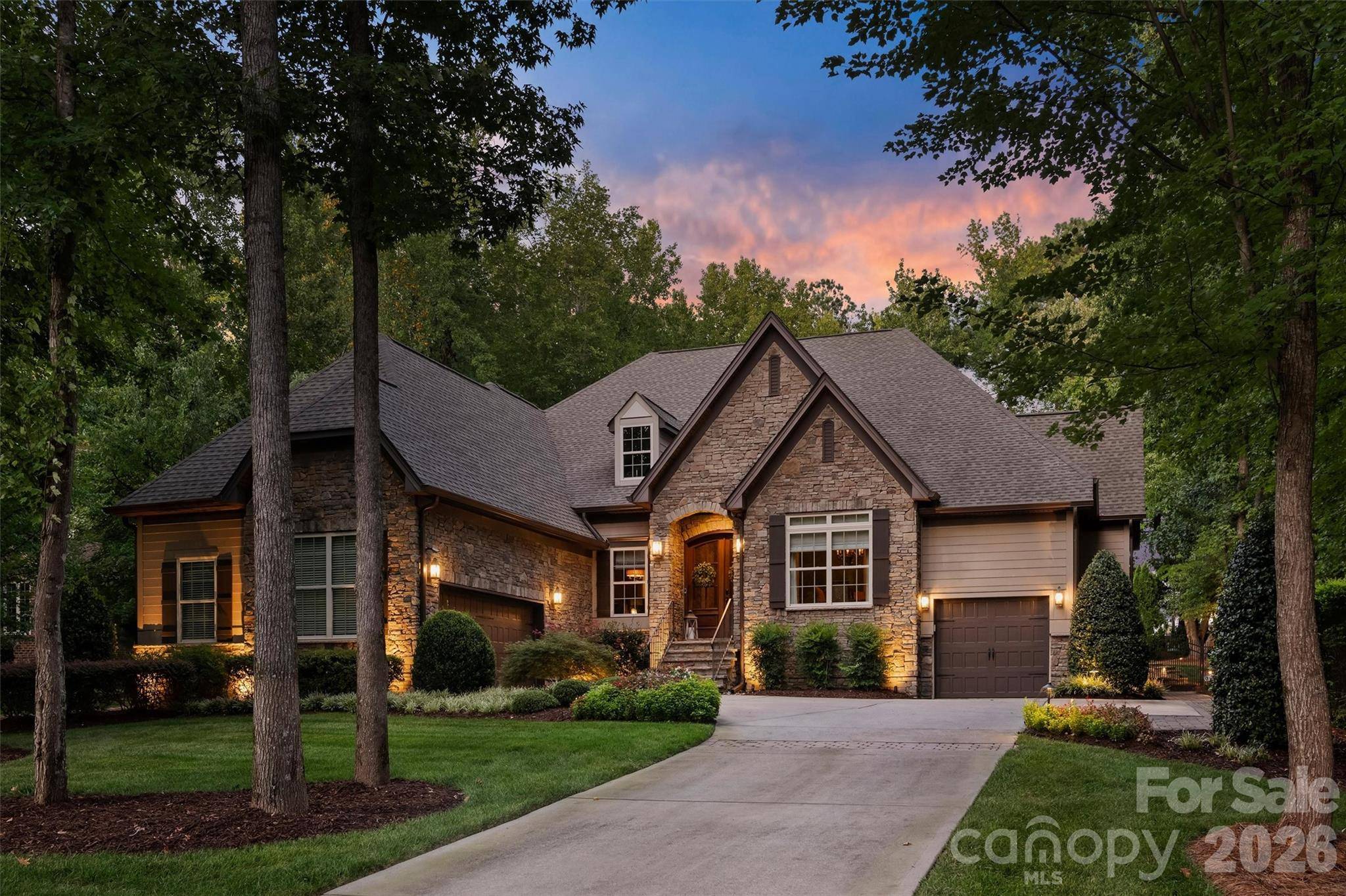 1237 Bromley DR, Weddington, NC 28104