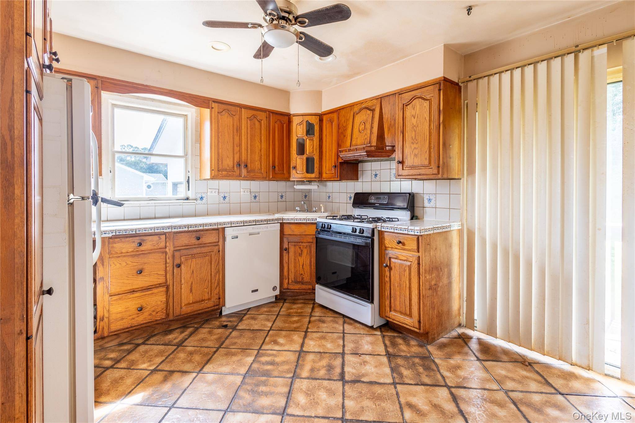 38 Sams PATH, Rocky Point, NY 11778