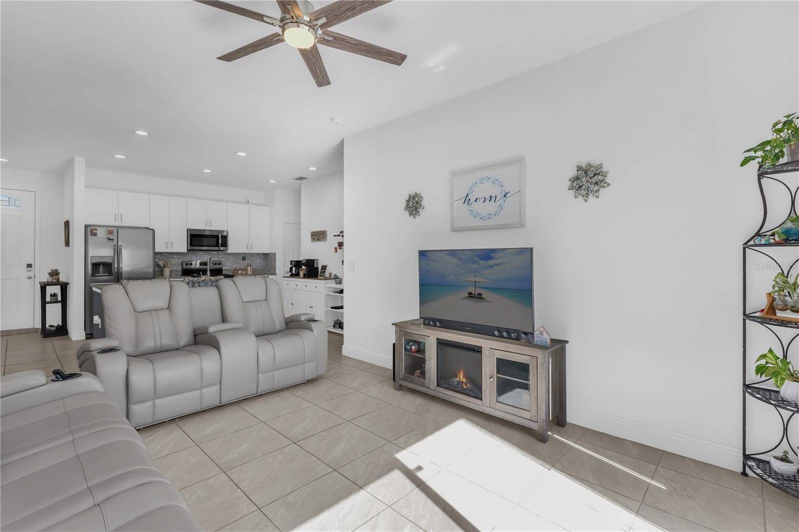 646 BEAR CT, Poinciana, FL 34759