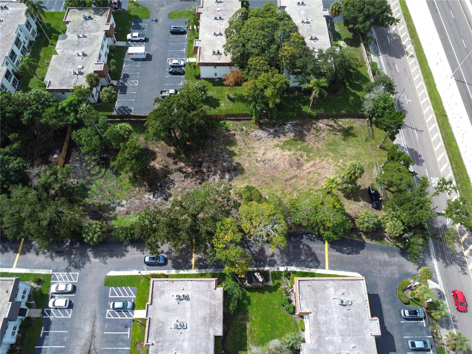 000 N MCMULLEN BOOTH RD, Clearwater, FL 33759